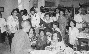แรงศรัทธาของญาติโยมในวันทำบุญฉลองภิกษุณีบวชใหม่